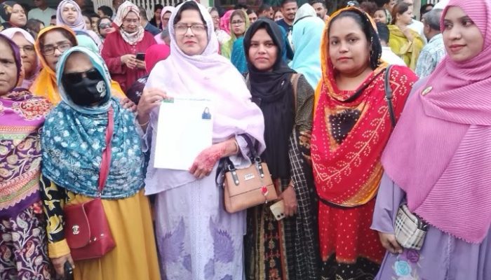 জনআস্থার প্রতীক ডা. নাছিমা হোসেন তালুকদারকে এমপি হিসেবে দেখতে চায় এলাকাবাসী